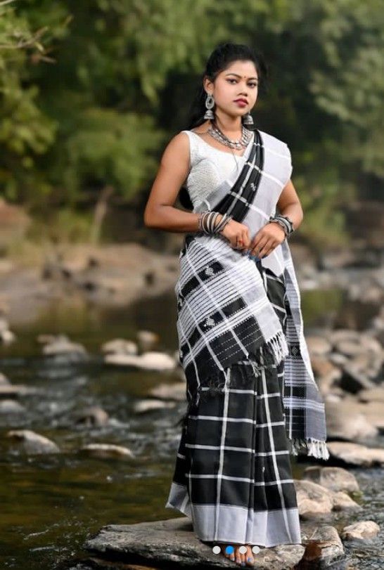 Striped Handloom Santali Panchi Saree